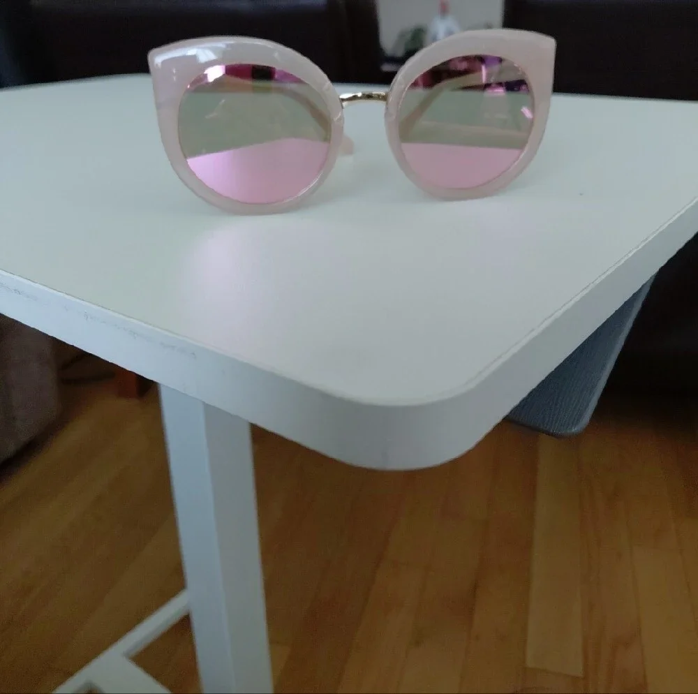 superlovers chic pink